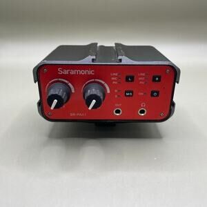 Saramonic SR-PAX1 XLR 1/4" TRS‎ & 1/8" On-Camera Audio Adapter